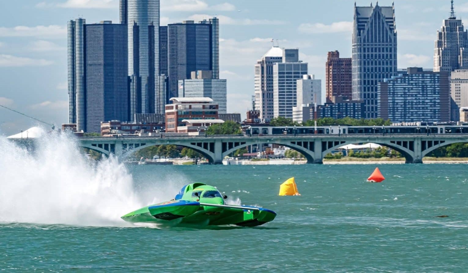 Patrick Haworth pilotera le Megavolt GP-39 en Grand Prix à Valleyfield